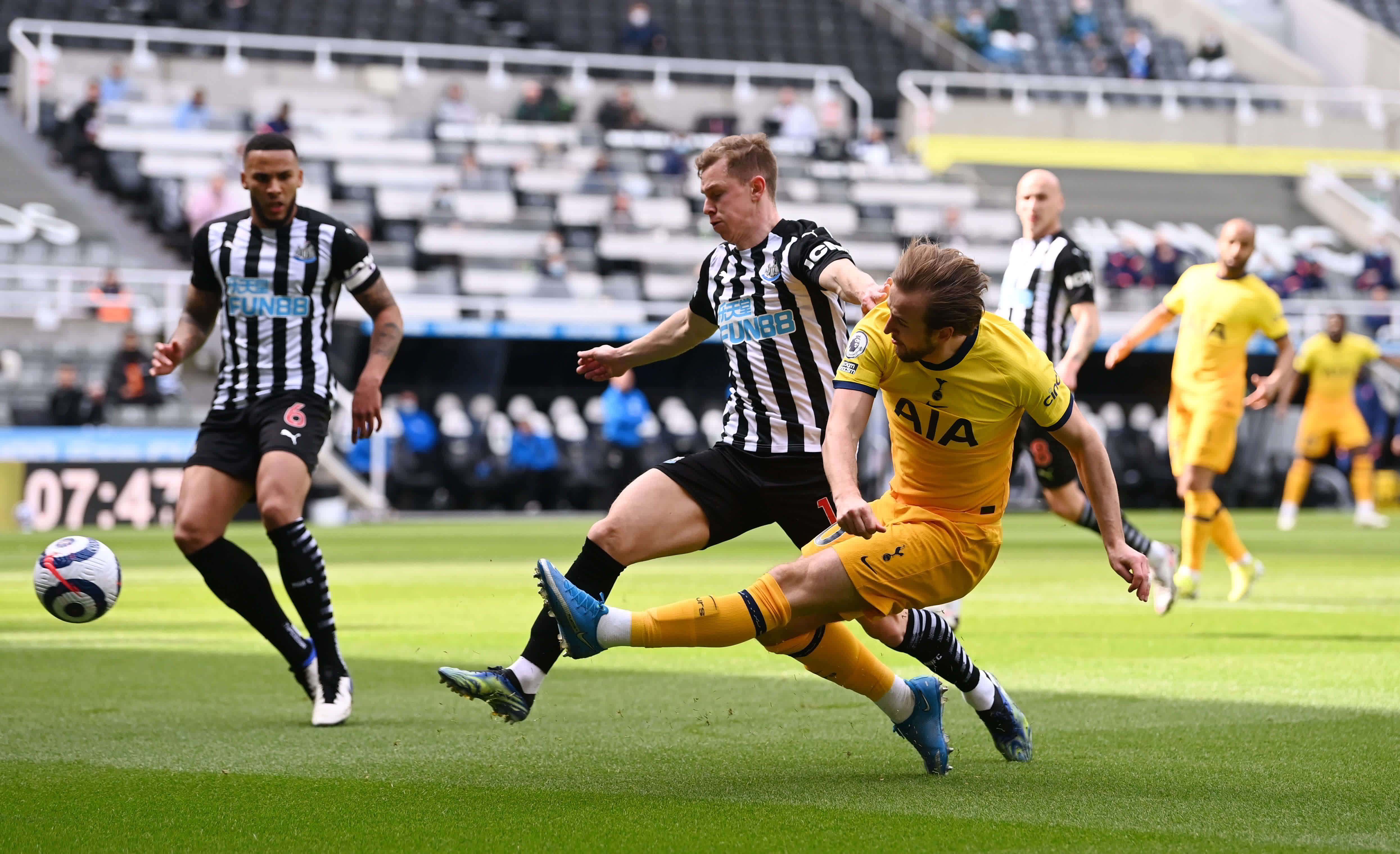 短兵相接的 短兵相接的